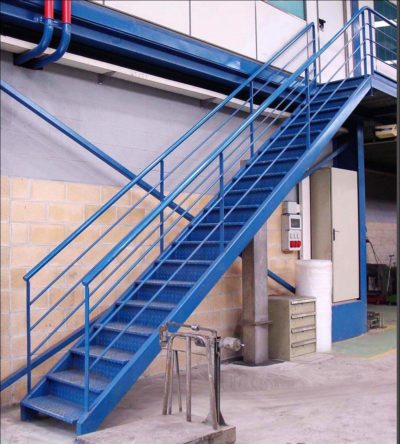 Fabricaion de escalera metalica